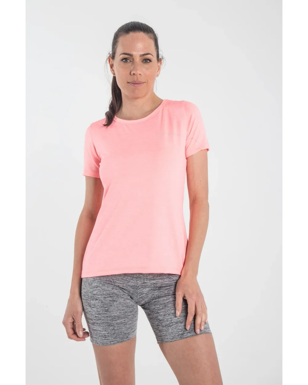 Remera Nyon