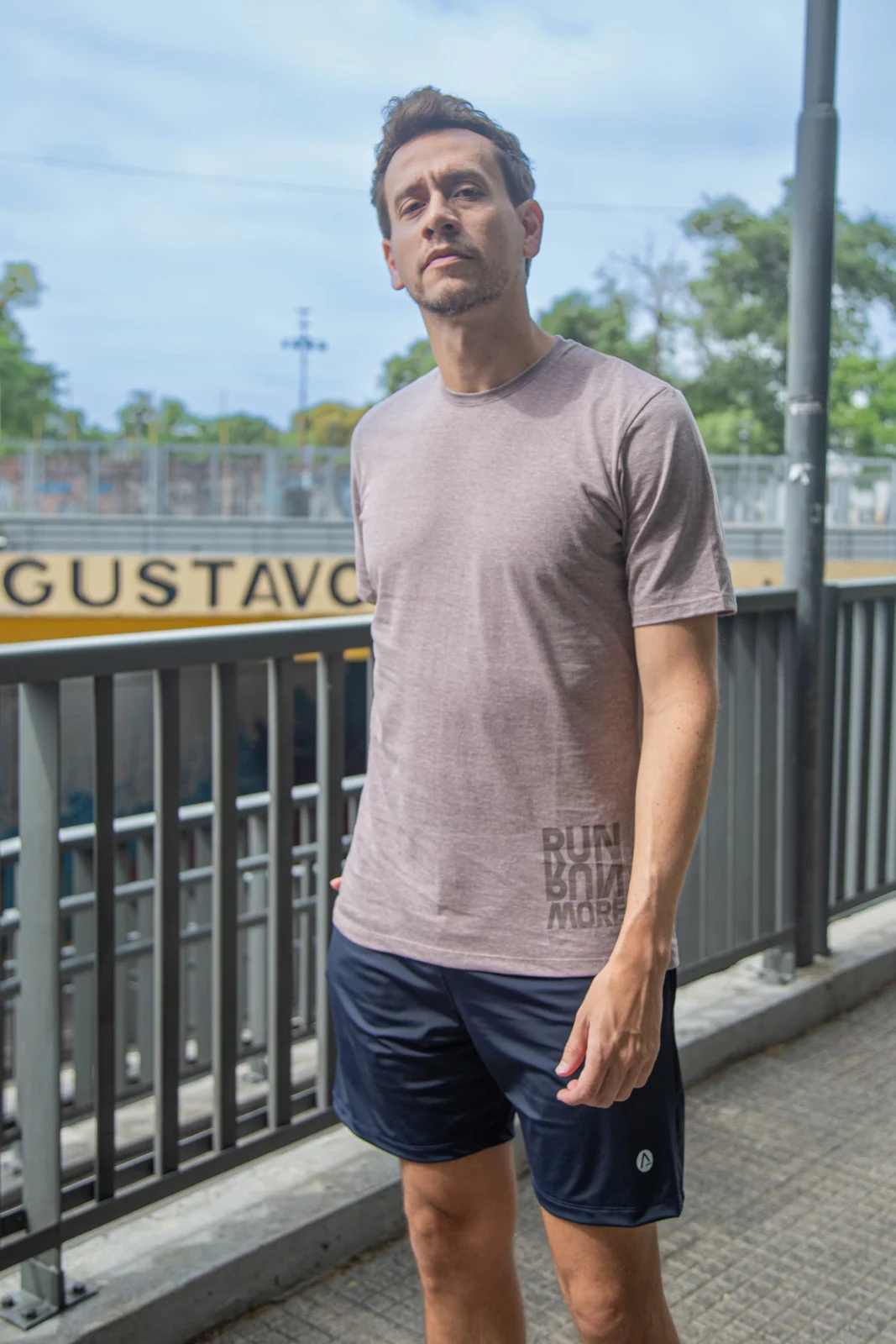 Remera Bono